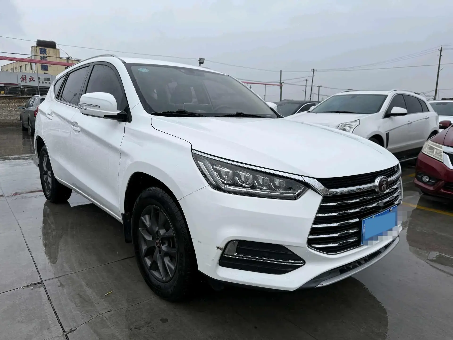 2018 BYD SONG thumbnail 3