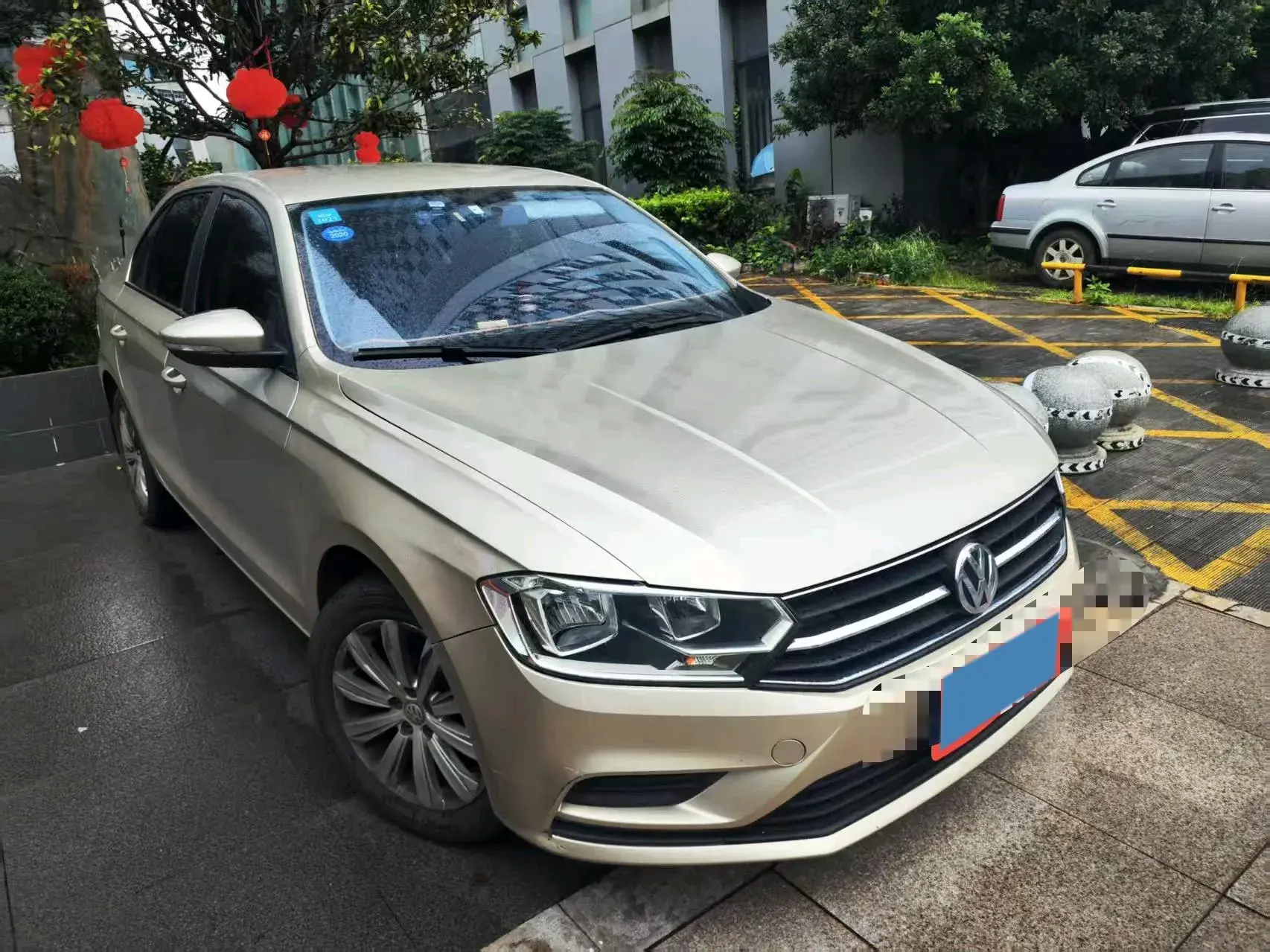 2019 VOLKSWAGEN BORA thumbnail 3