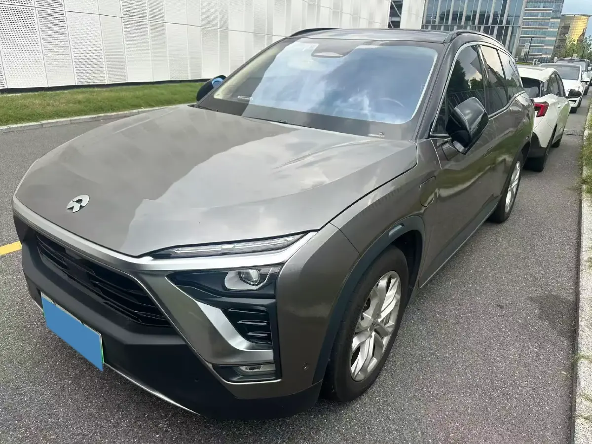 2018 NIO ES8 BEV 70KWH