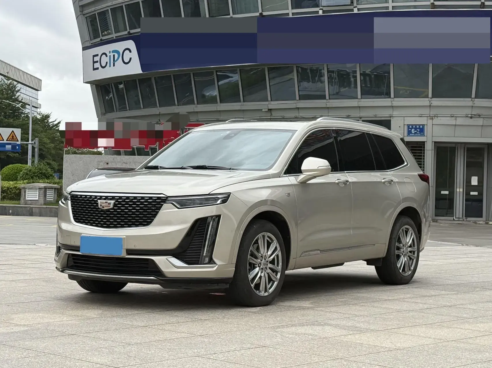 2022 CADILLAC XT6 view 1