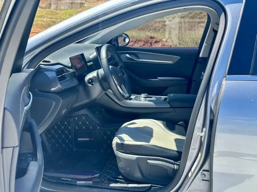 2023 BYD QIN thumbnail 4