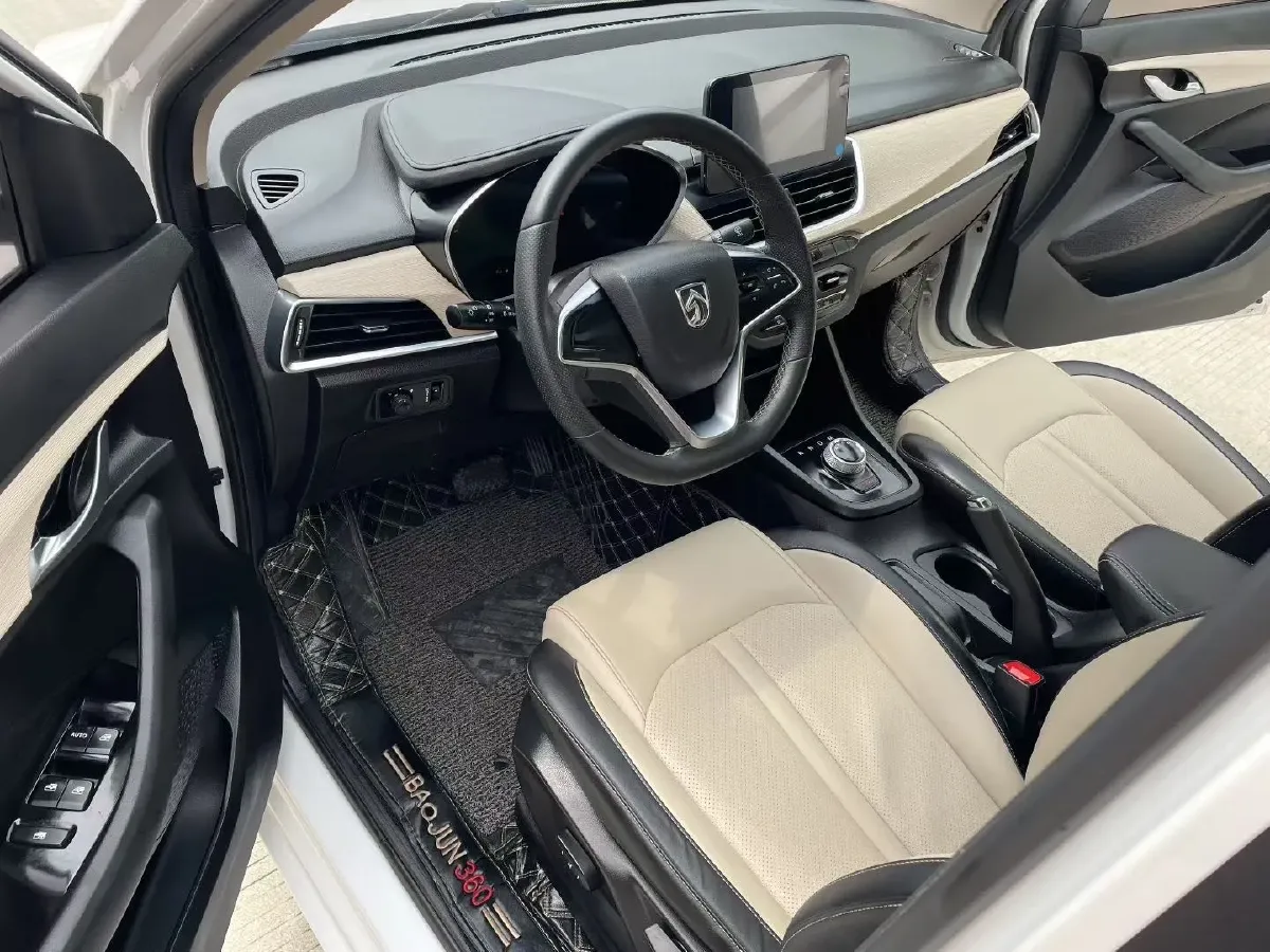 2014 BaoJun 610 1.5L 112HP L4 6AT,autocango,china used car exporter,china ev exporter,chinese used car exporter,chinese used ev exporter