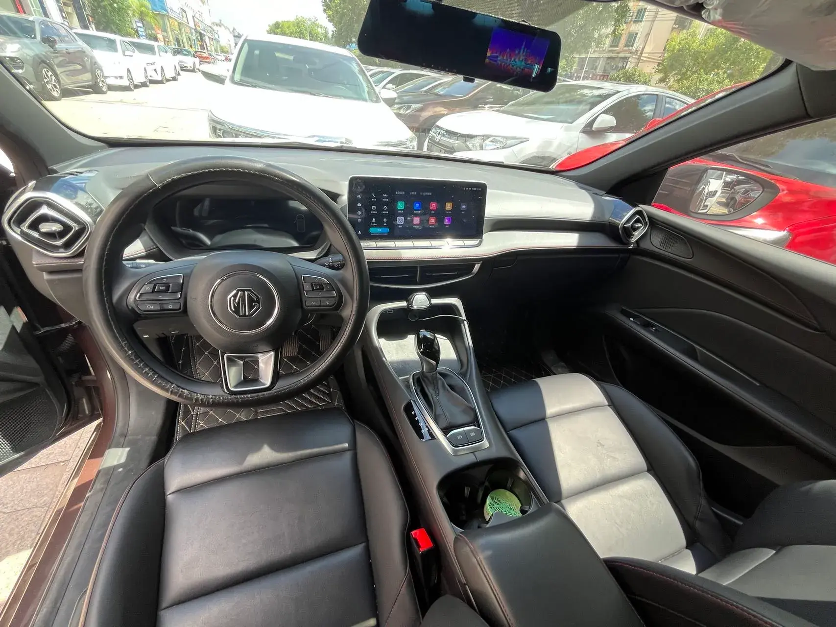 2025 MG 5 thumbnail 4