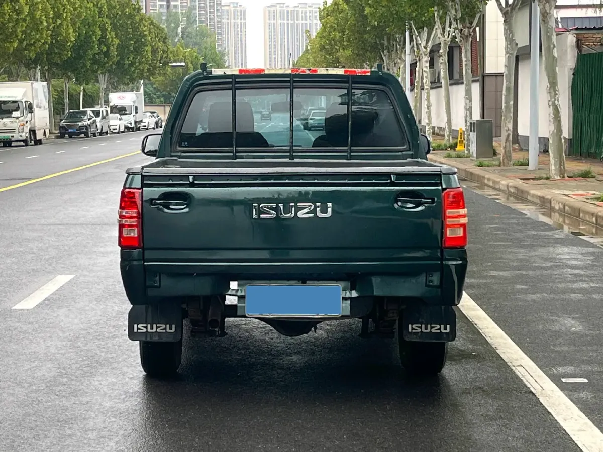 2017 Isuzu Mu-X 3.0T 177HP L4 5MT,autocango,china used car exporter,china ev exporter,chinese used car exporter,chinese used ev exporter