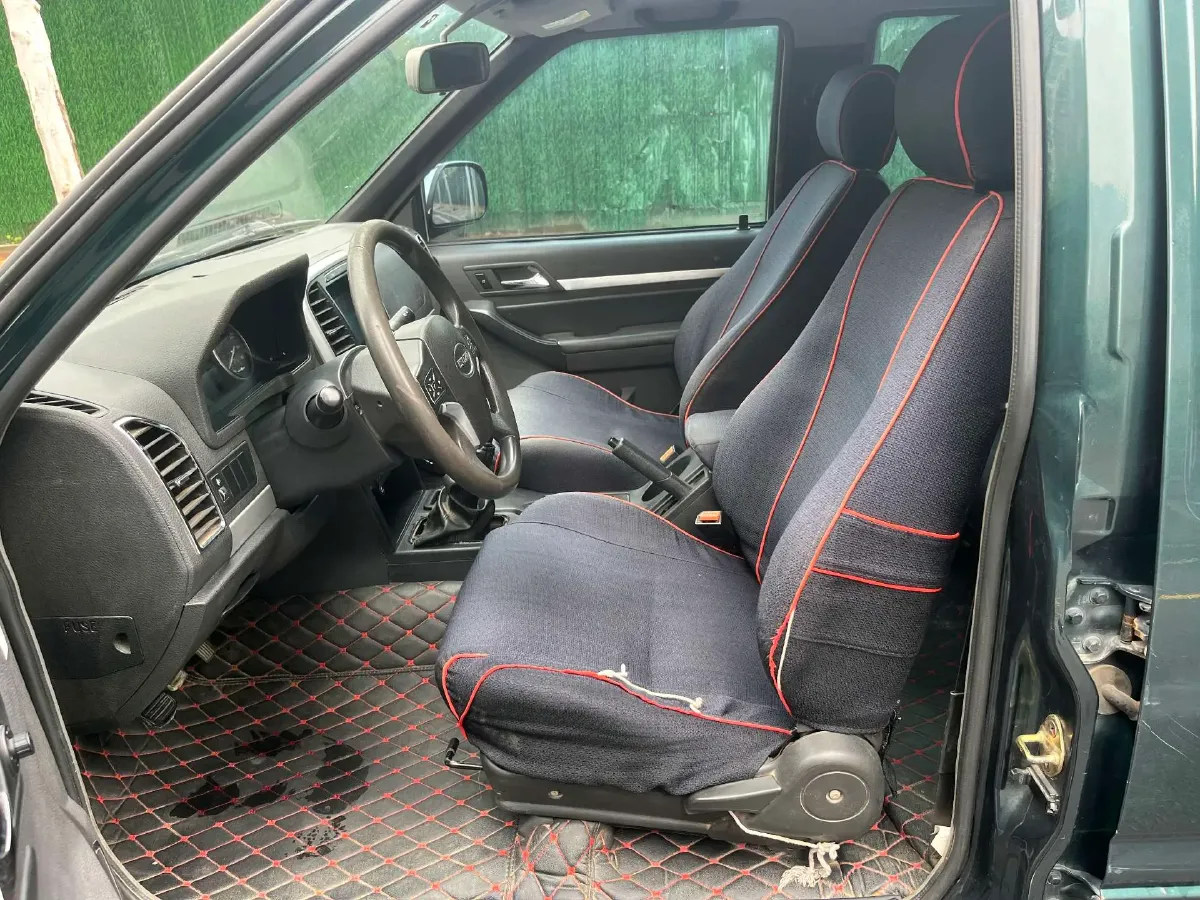 2017 Isuzu Mu-X 3.0T 177HP L4 5MT,autocango,china used car exporter,china ev exporter,chinese used car exporter,chinese used ev exporter