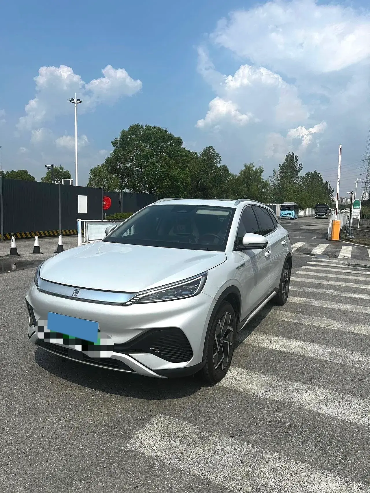 2022 BYD YUAN view 1