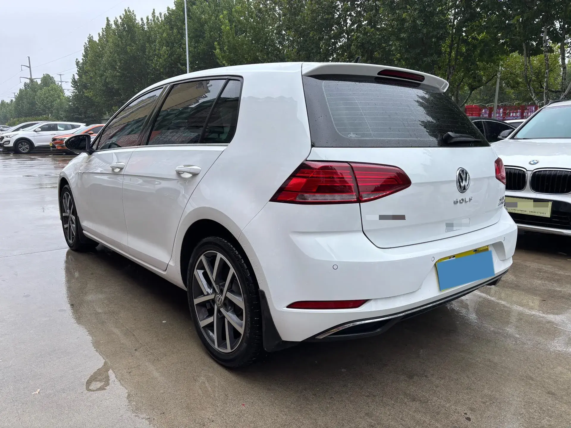 2020 VOLKSWAGEN GOLF thumbnail 4