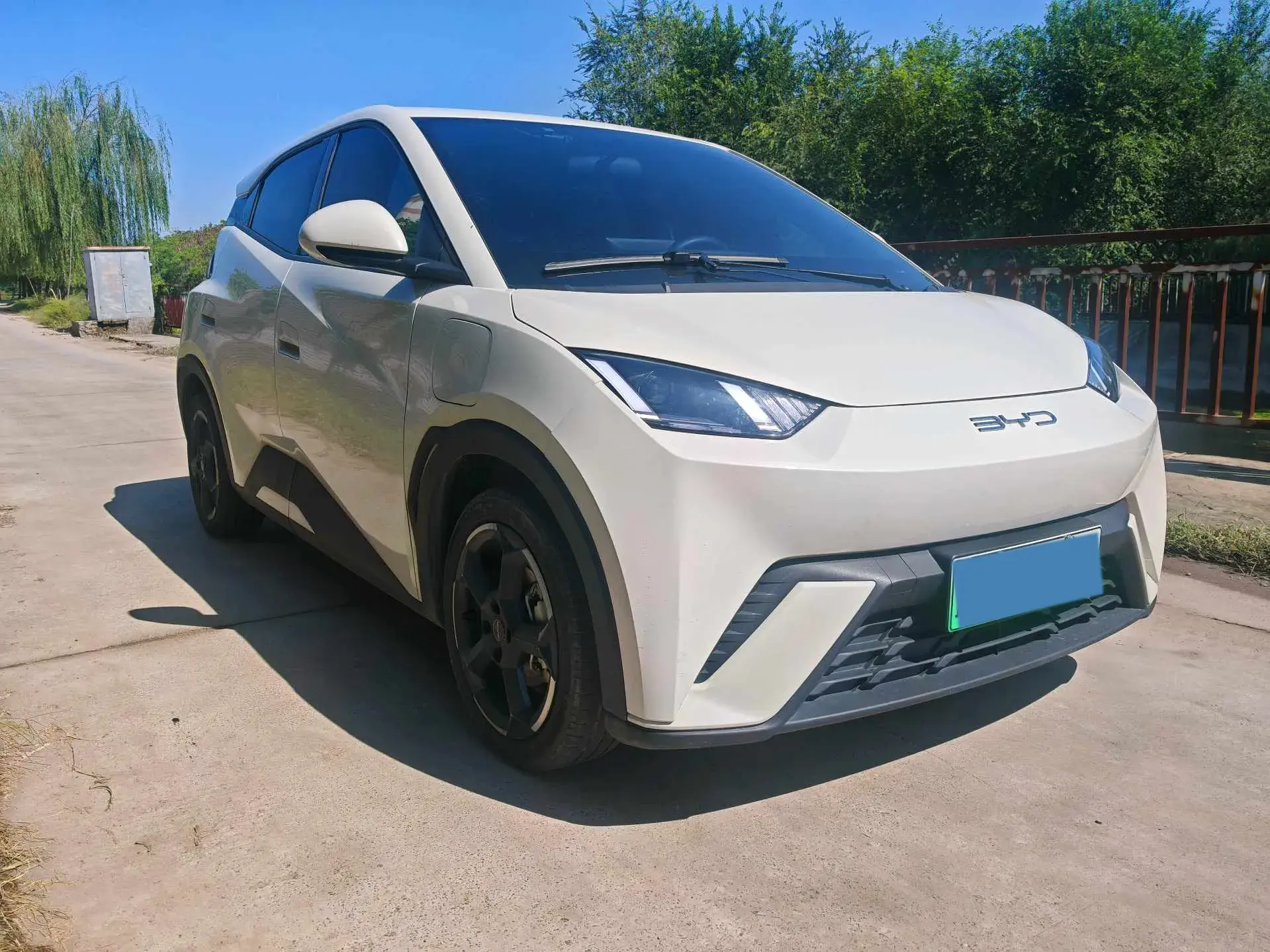 2023 BYD SEAGULL thumbnail 3