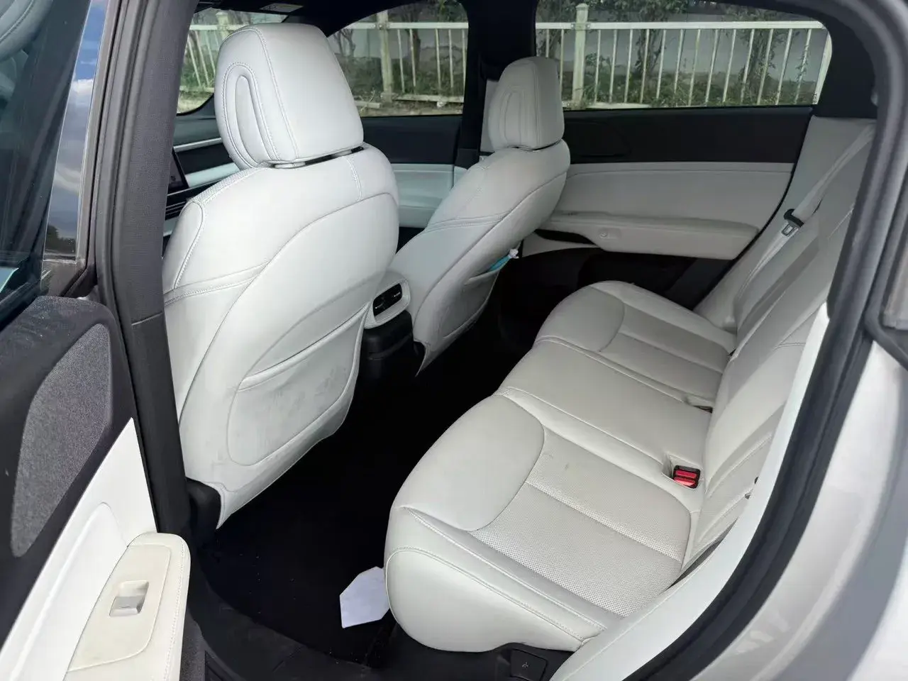 2023 XPENG G6 thumbnail 4