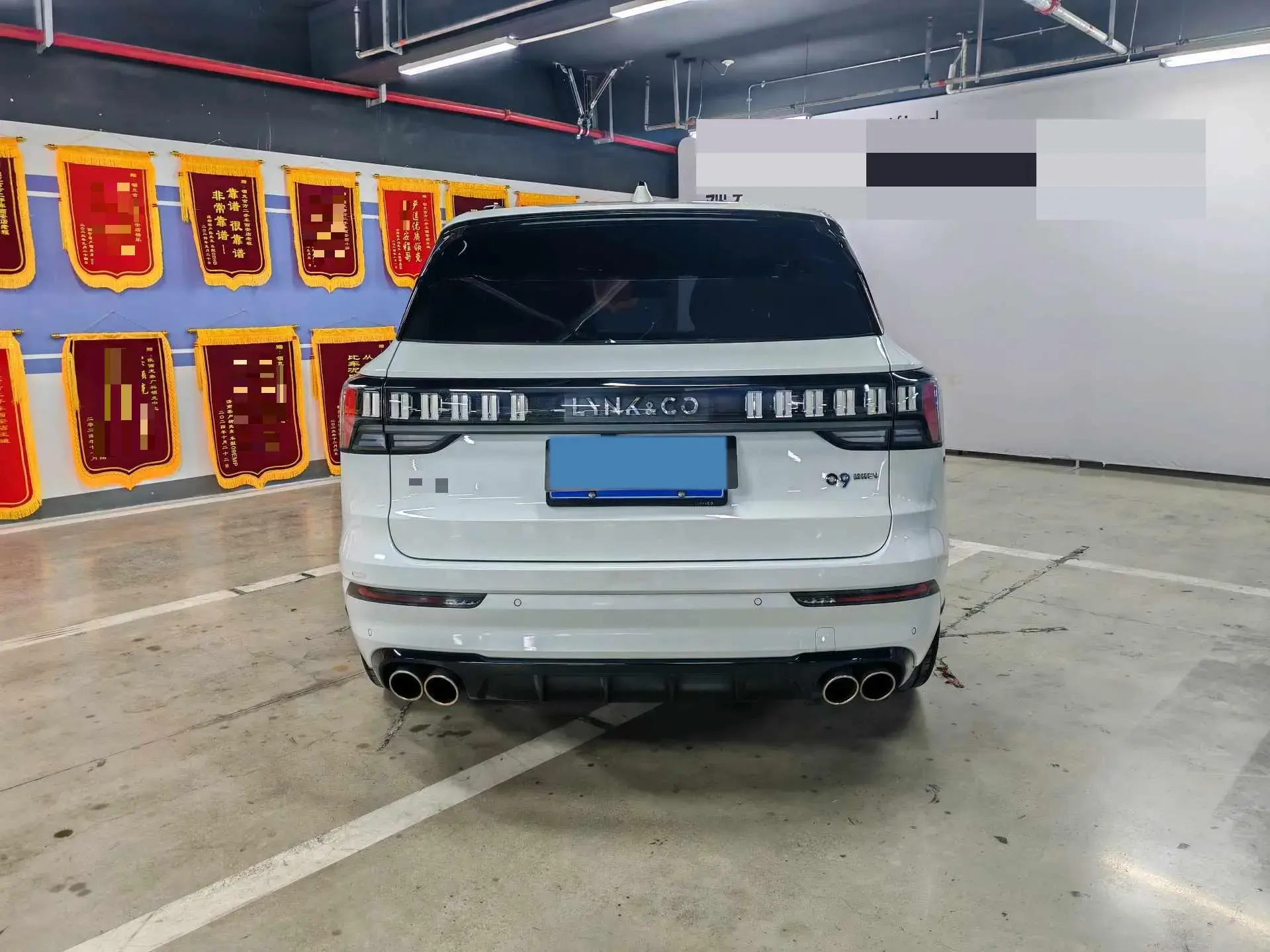 2021 LYNK&CO 09 thumbnail 4