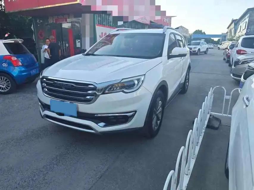 2018 JETOUR X70 view 1