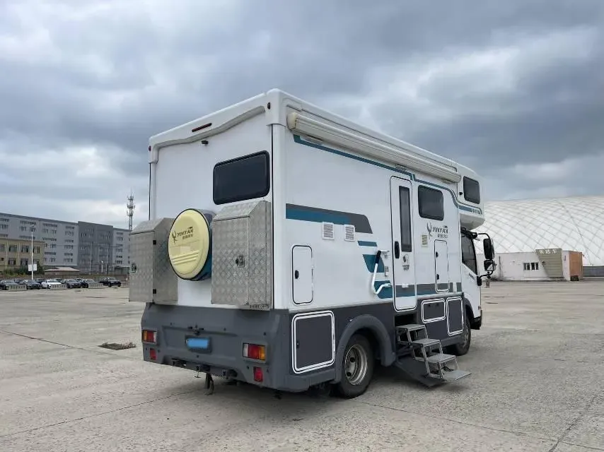 2025 Isuzu T30 8AT,autocango,china used car exporter,china ev exporter,chinese used car exporter,chinese used ev exporter