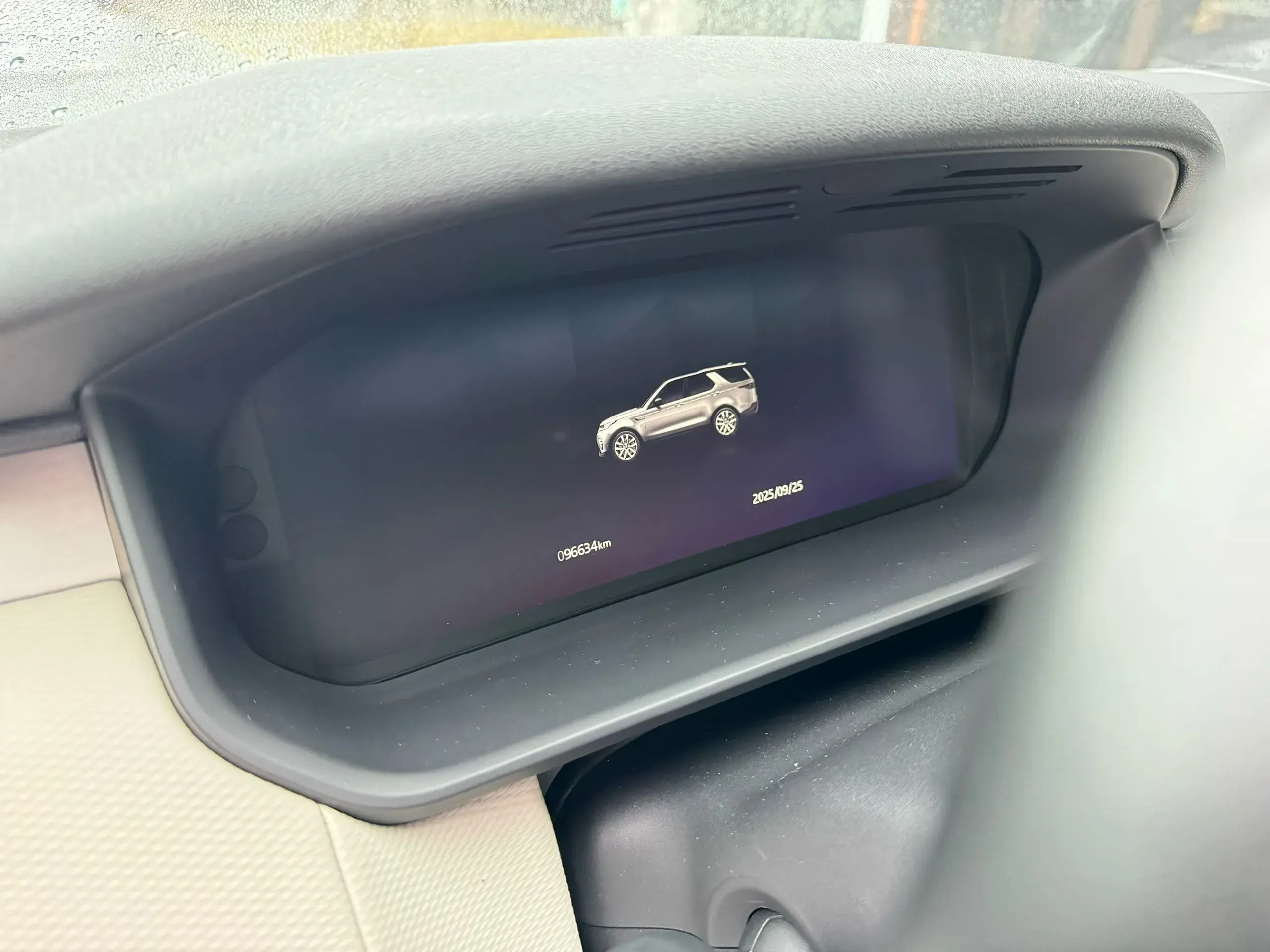 2021 LAND ROVER thumbnail 3