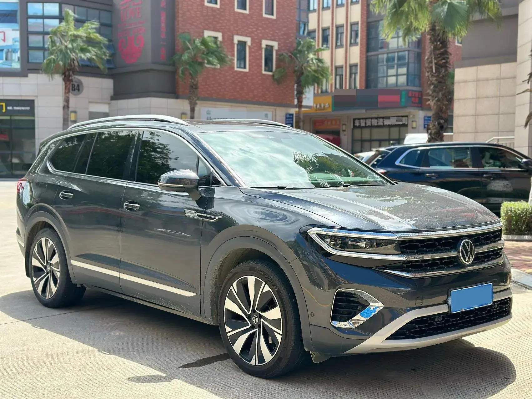 2021 VOLKSWAGEN TALAGON thumbnail 3