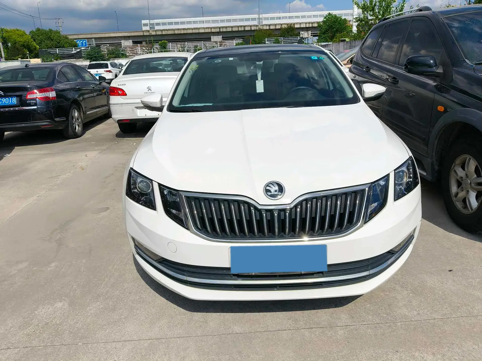 2018 SKODA OCTAVIA thumbnail 2