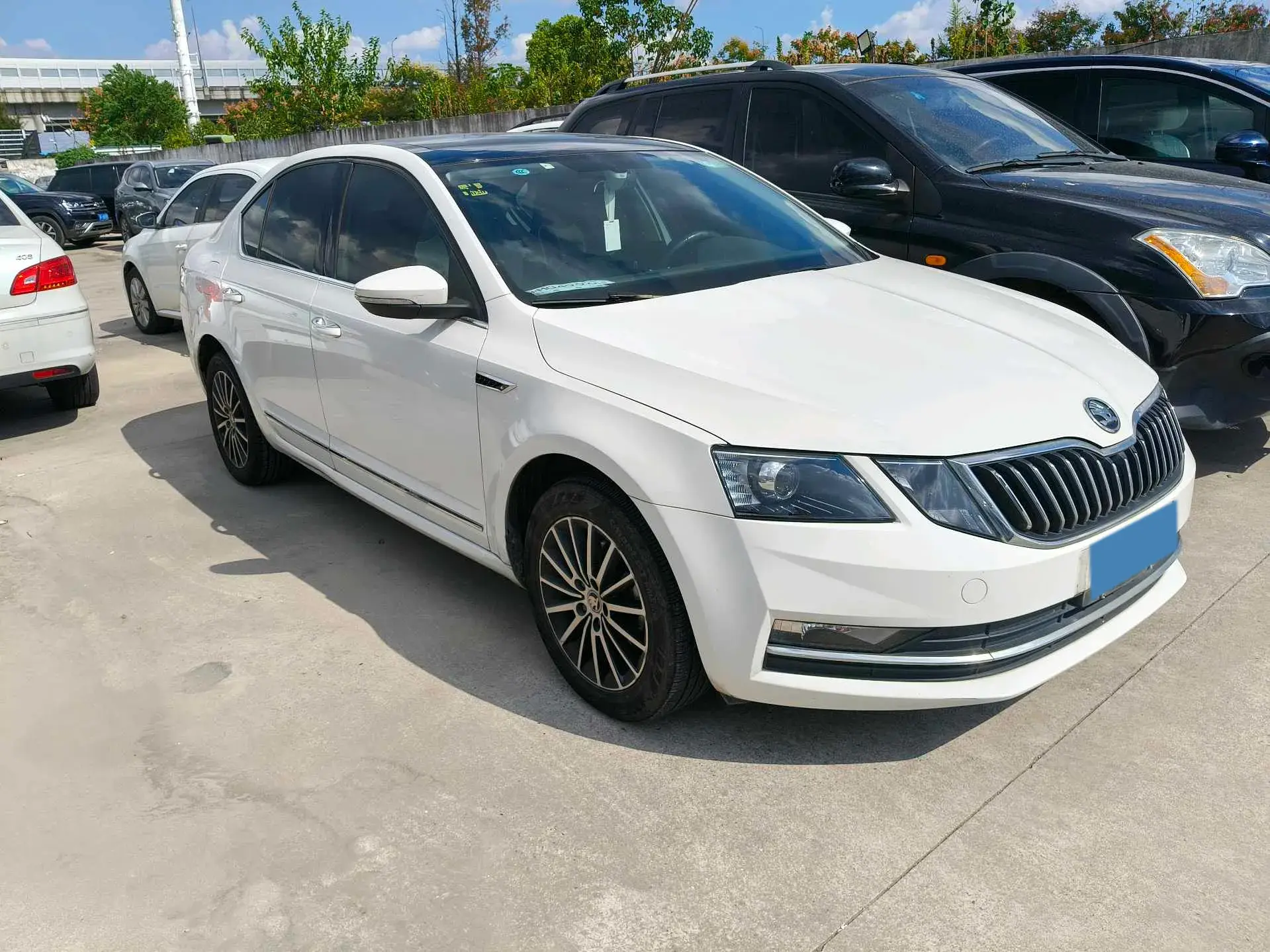 2018 SKODA OCTAVIA thumbnail 3