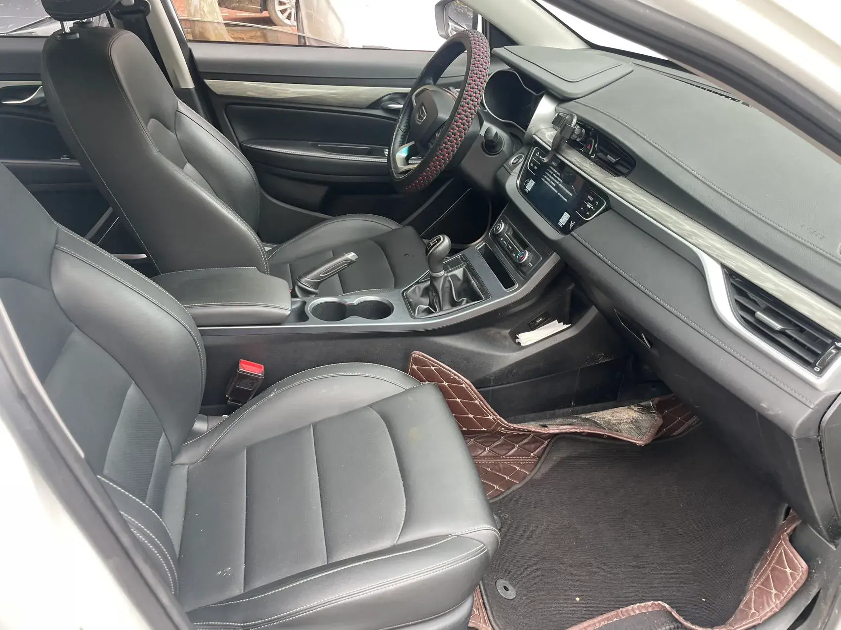 2019 GEELY EMGRAND thumbnail 4