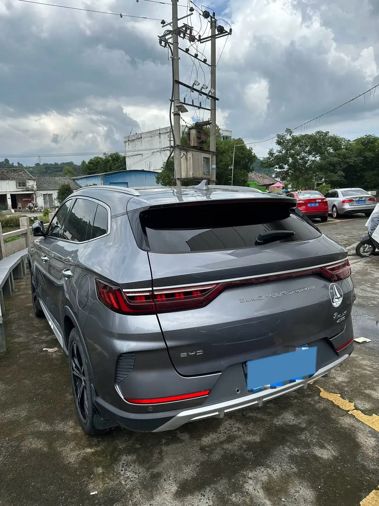 2020 BYD SONG thumbnail 4