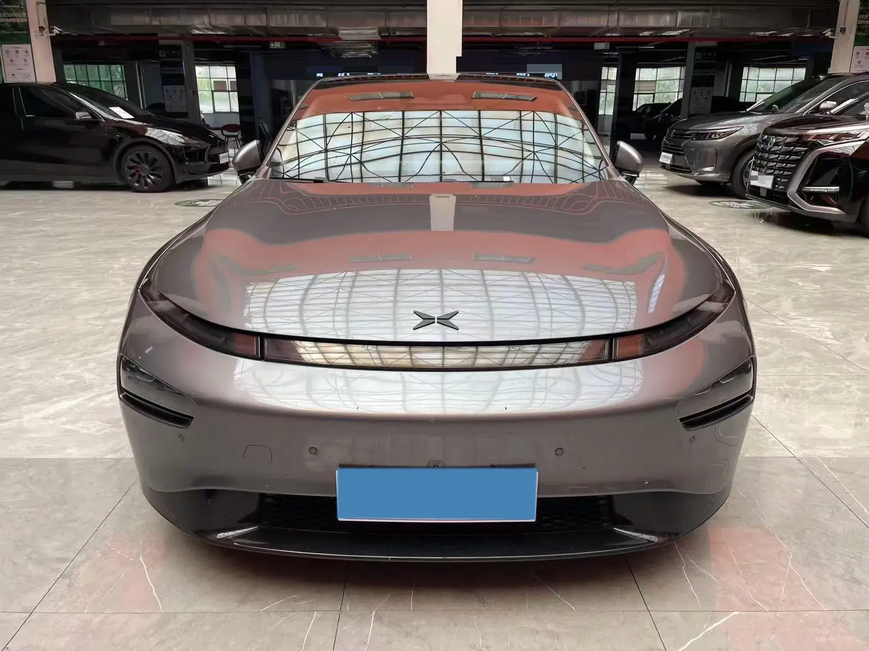 2020 XPENG P7 thumbnail 2