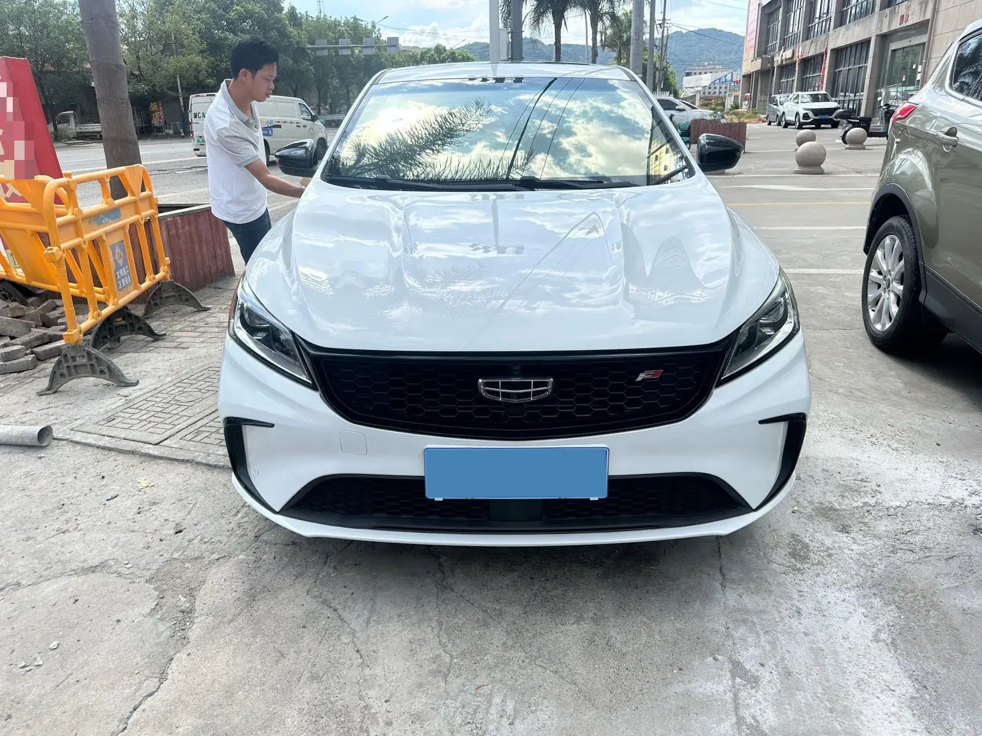 2021 GEELY BINRAY thumbnail 2