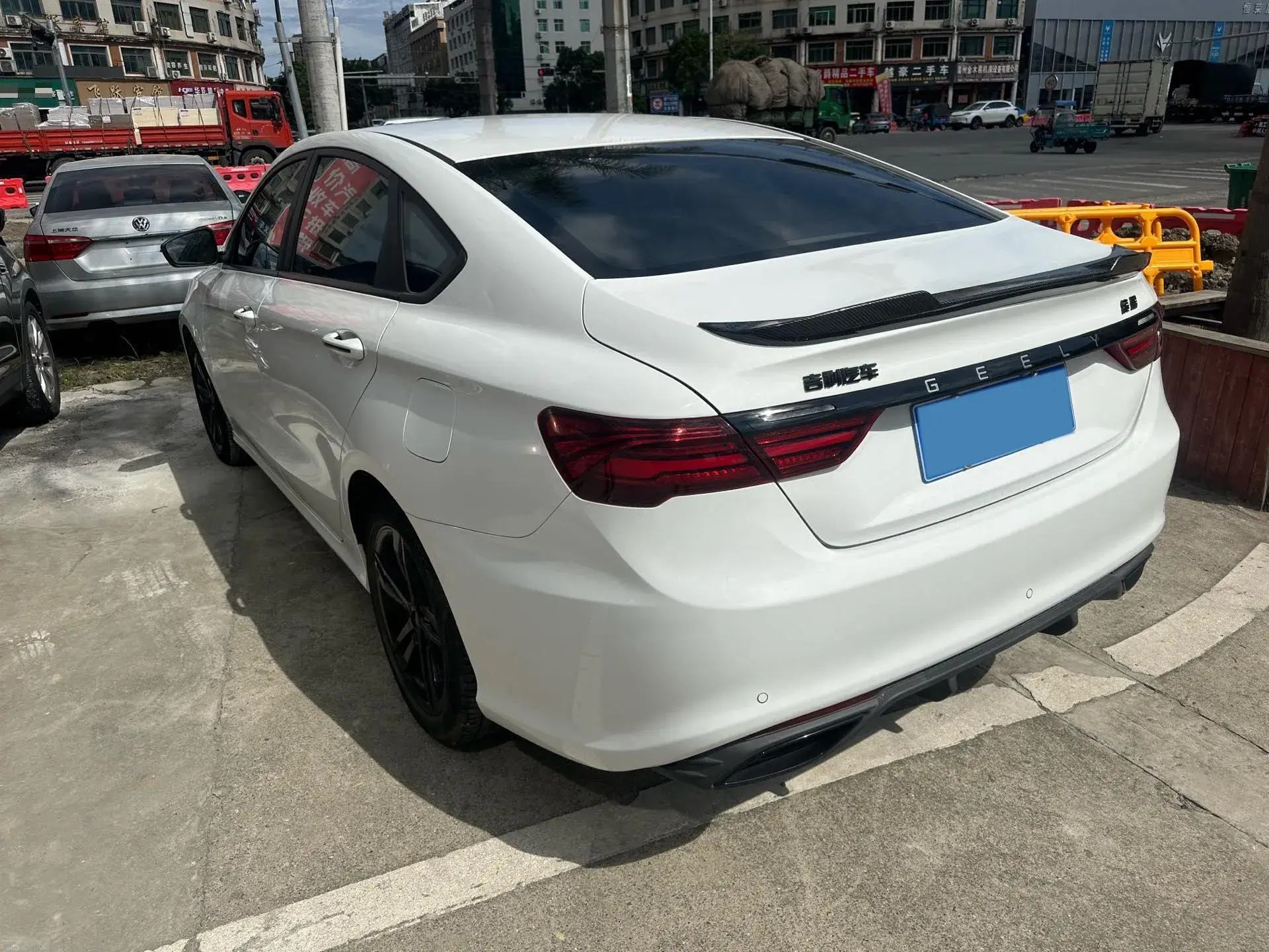 2021 GEELY BINRAY thumbnail 3