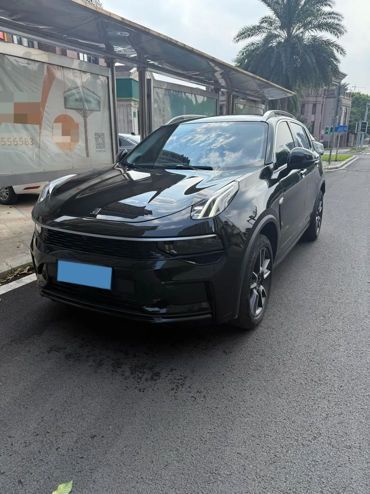 2024 LYNK&CO 01 view 1