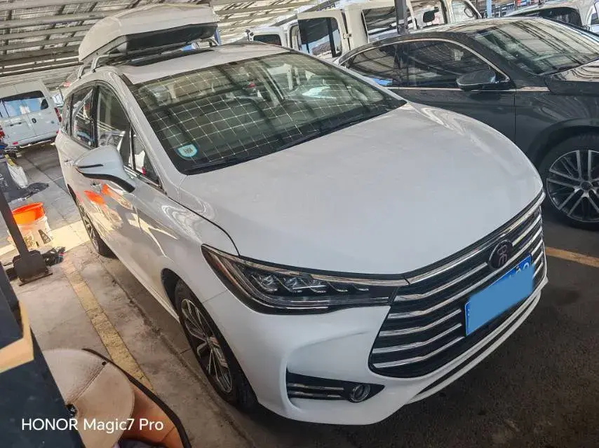 2019 BYD SONG thumbnail 2