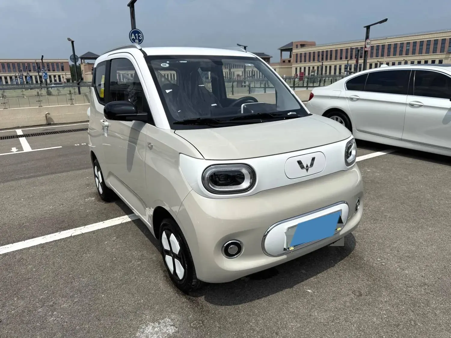 2024 WULING HONGGUANG thumbnail 3