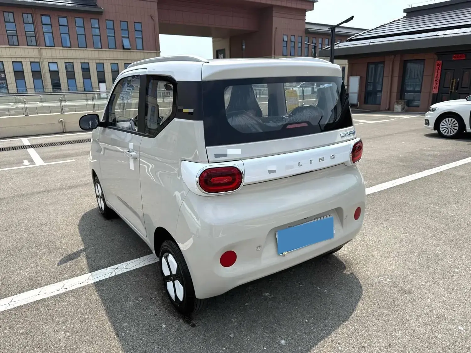 2024 WULING HONGGUANG thumbnail 4