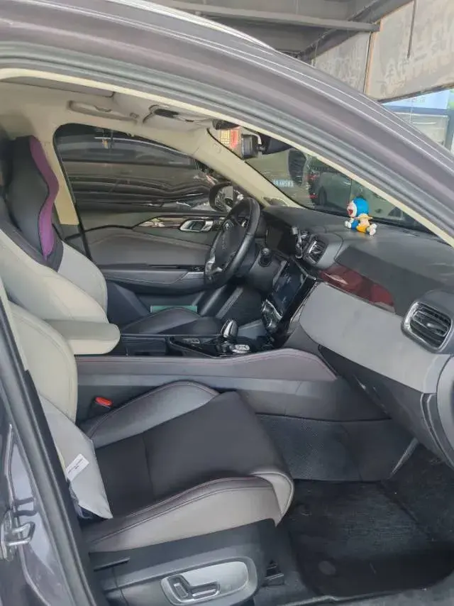 2021 LYNK&CO 02 thumbnail 4