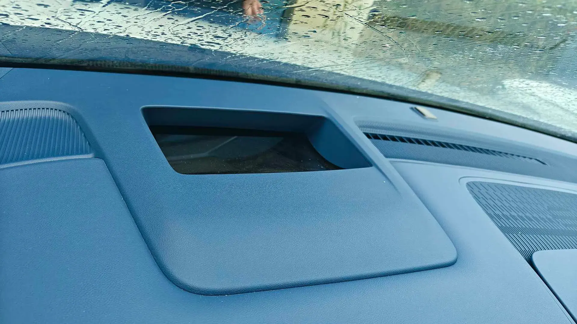 2024 BUICK GL8 thumbnail 4