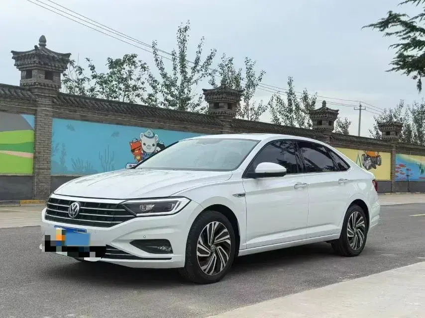 2020 Volkswagen Sagitar 1.4T 150HP L4 7DCT