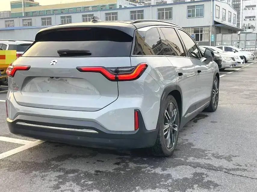 2020 NIO ES6 thumbnail 4