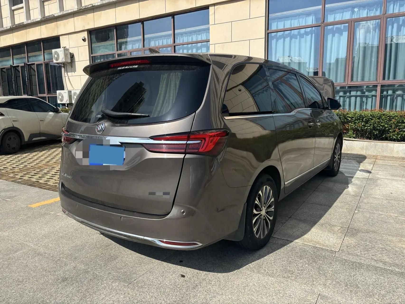 2021 BUICK GL8 thumbnail 3