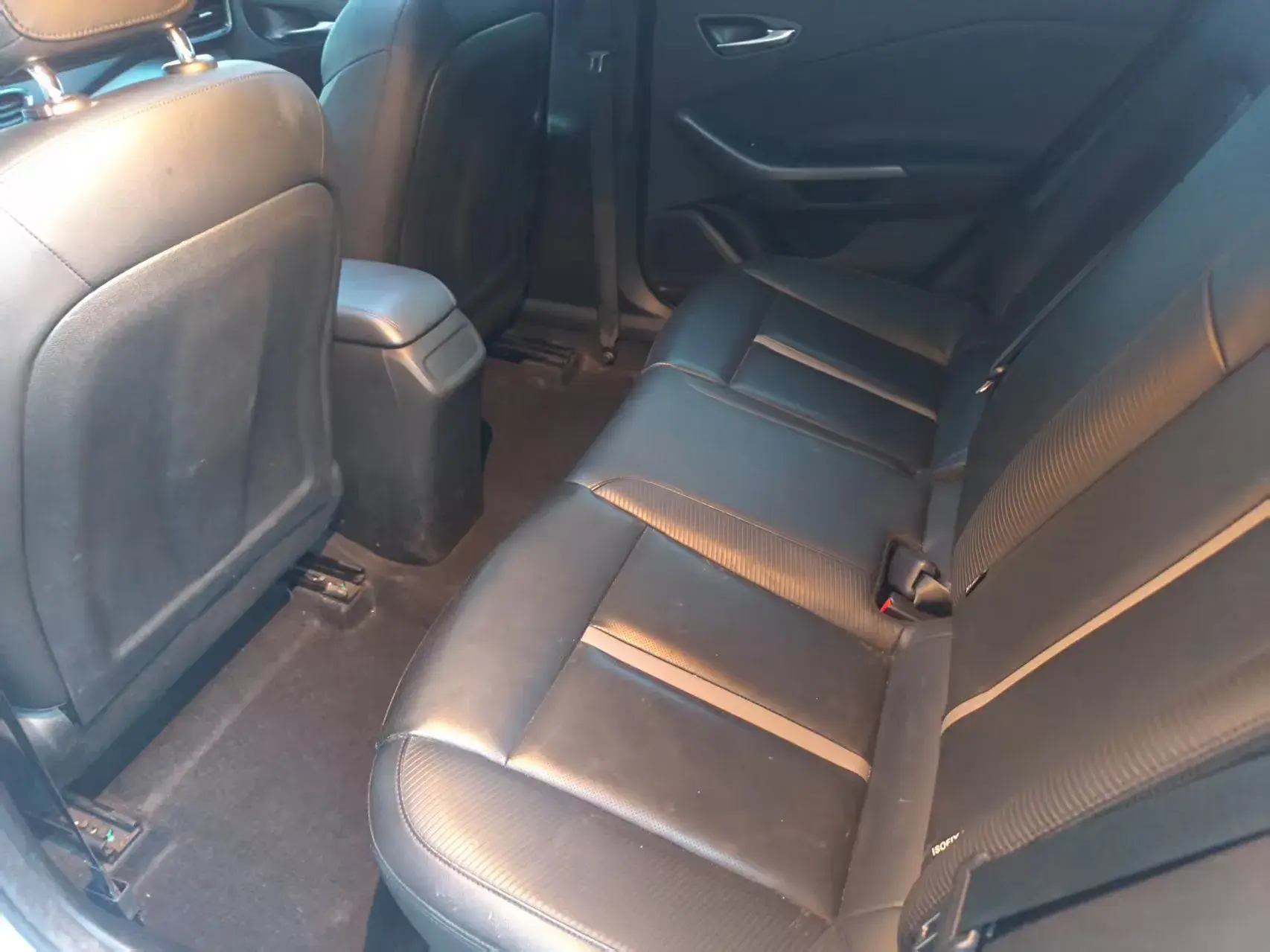 2019 HYUNDAI LA thumbnail 4