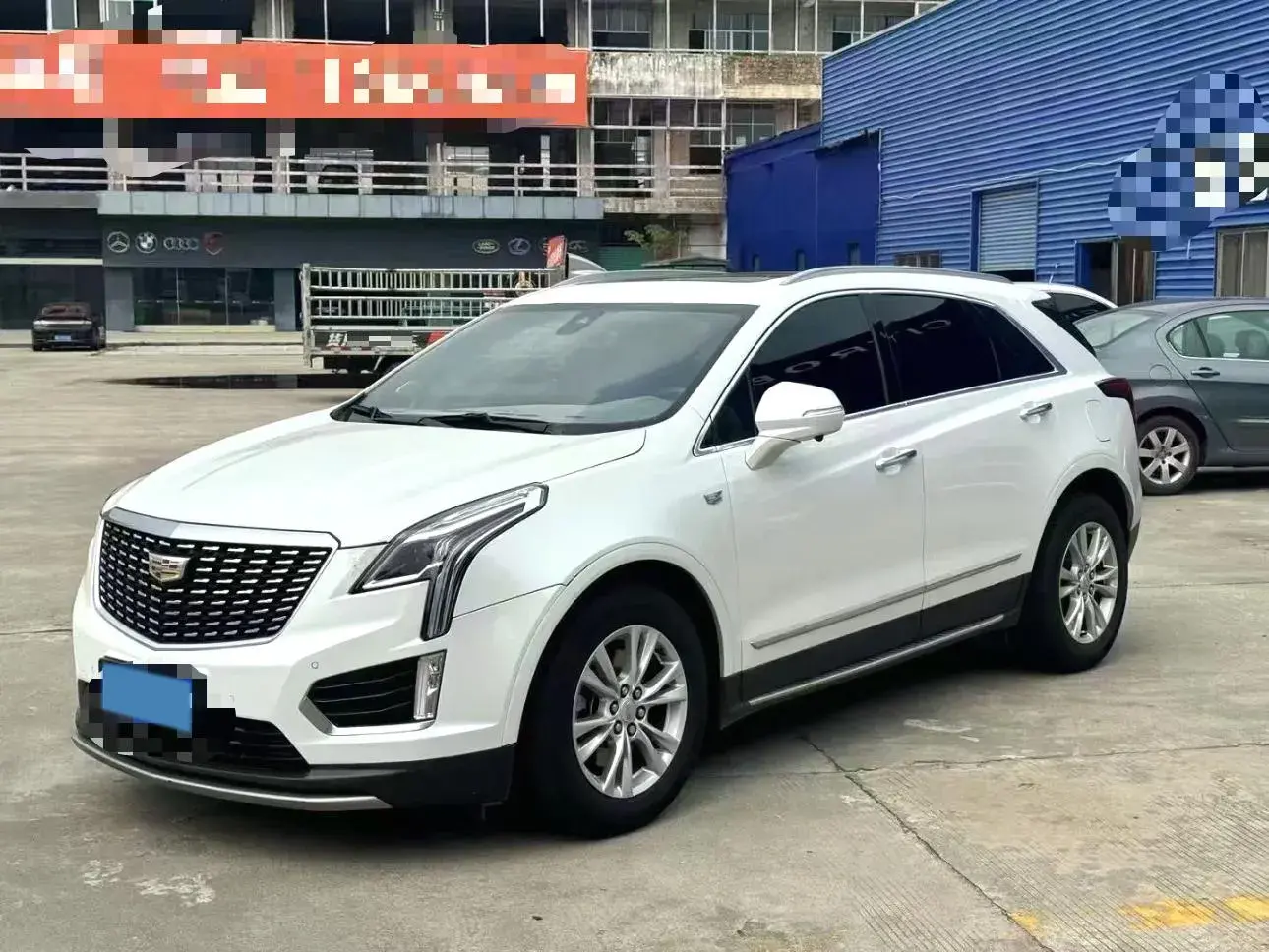 2022 CADILLAC XT5 view 1
