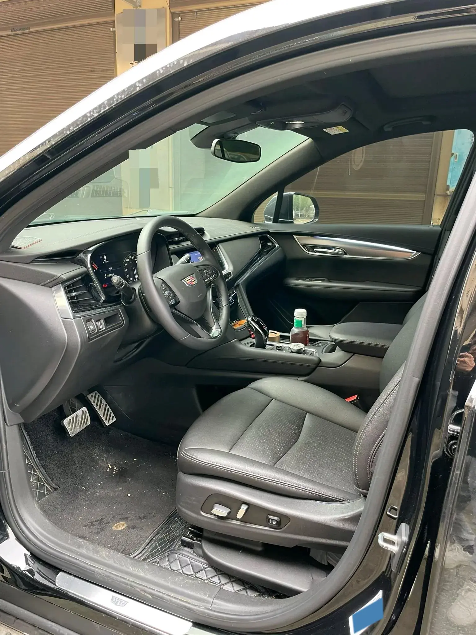 2022 CADILLAC XT6 thumbnail 4