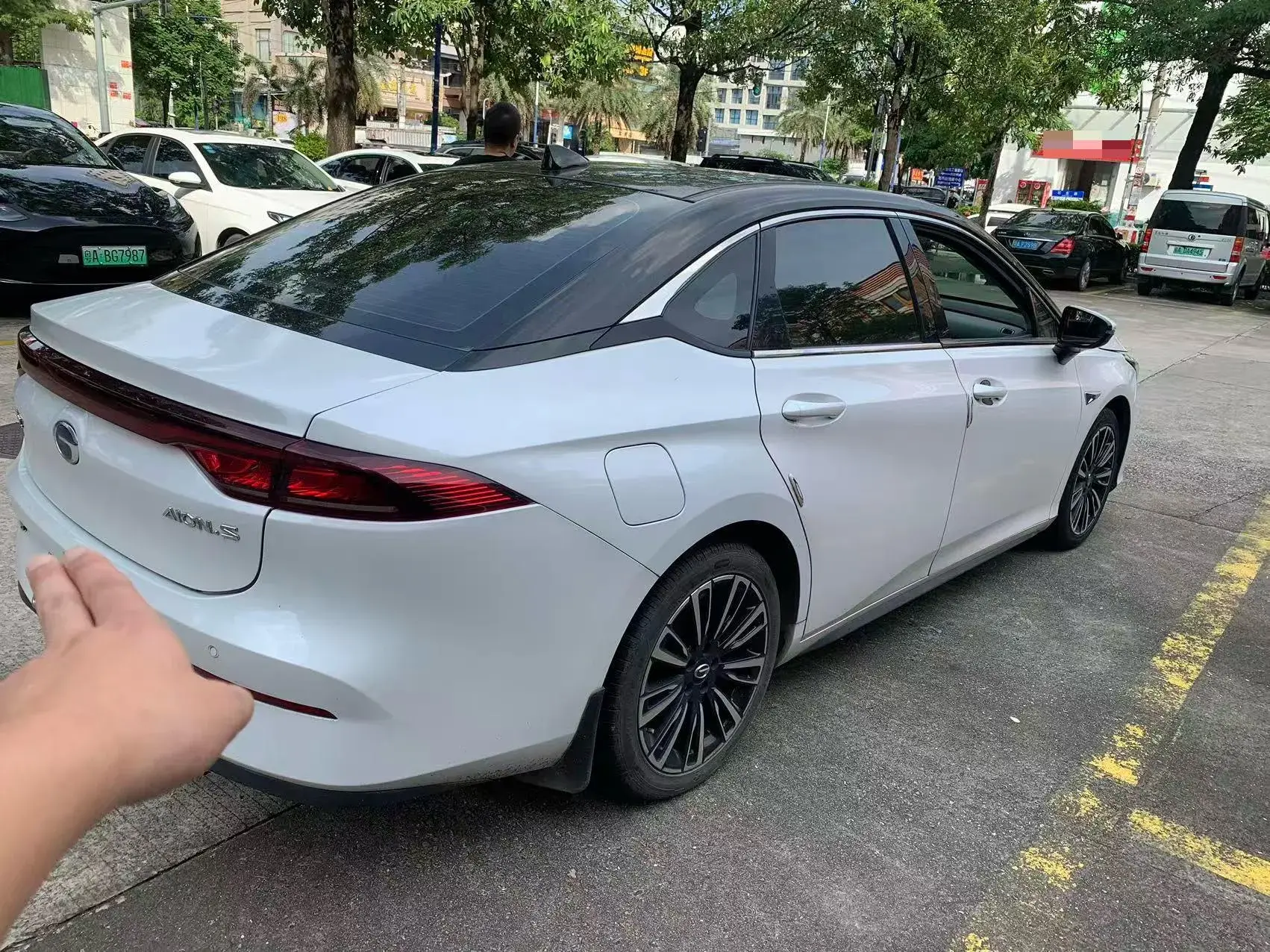 2019 AION S thumbnail 2