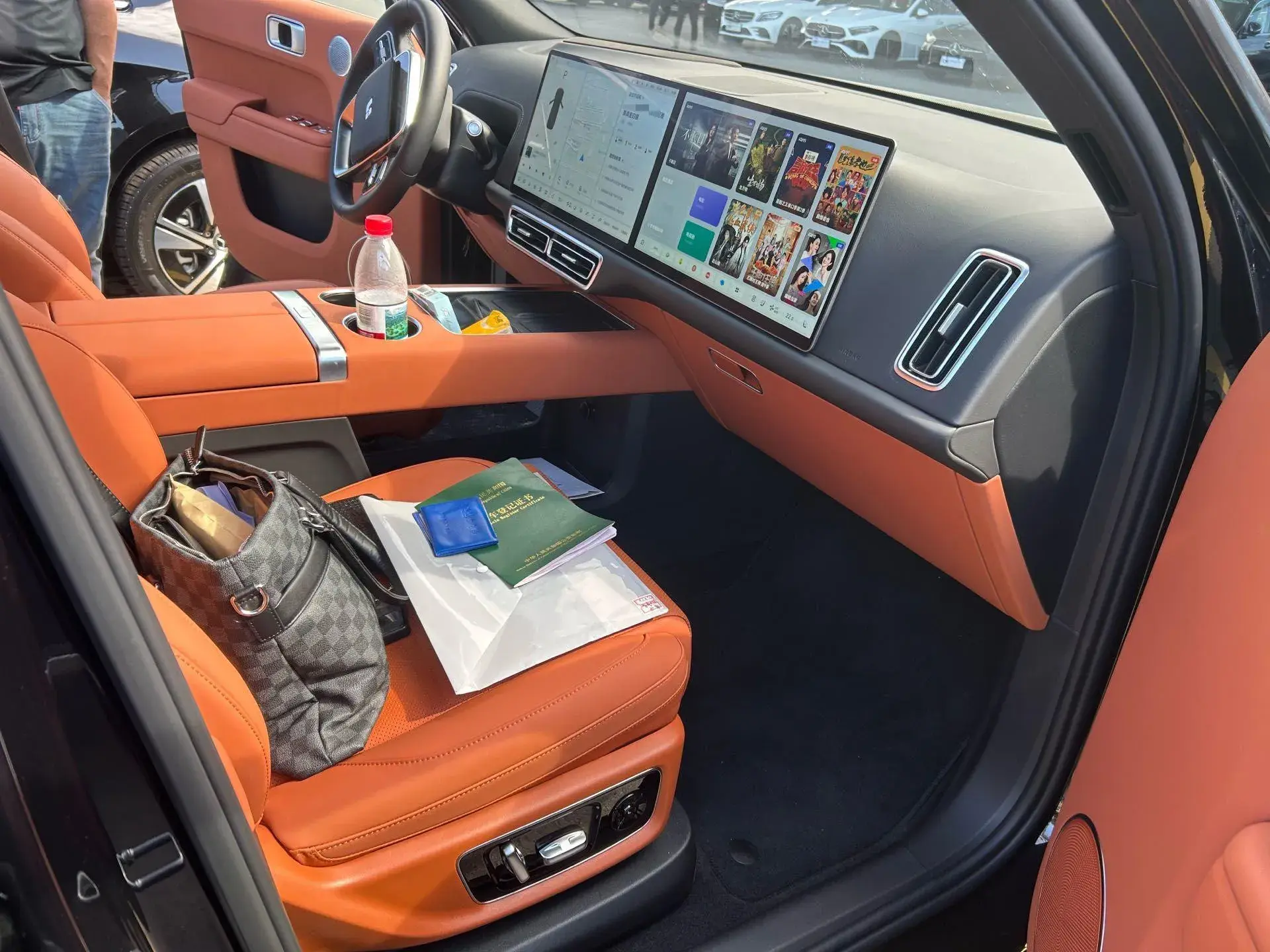 2024 LI L9 thumbnail 2