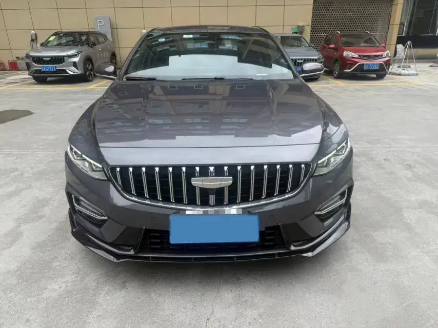 2025 GEELY PREFACE thumbnail 2