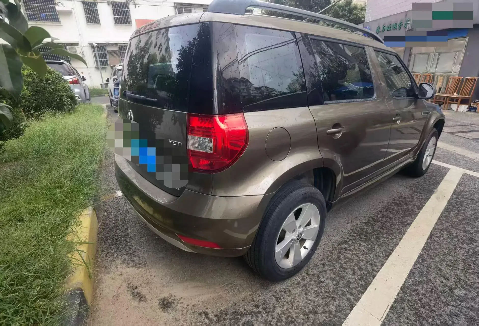 2016 SKODA YETI thumbnail 4