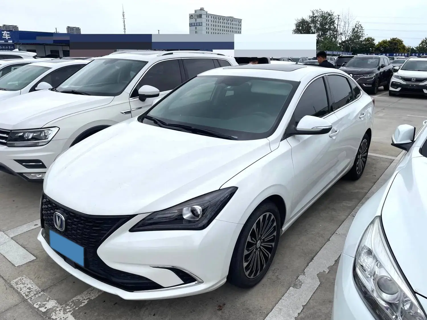 2019 CHANGAN EADO view 1