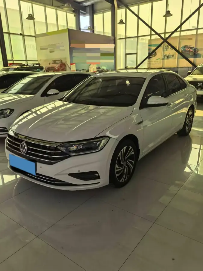 2021 Volkswagen Sagitar 1.4T 150HP L4 7DCT