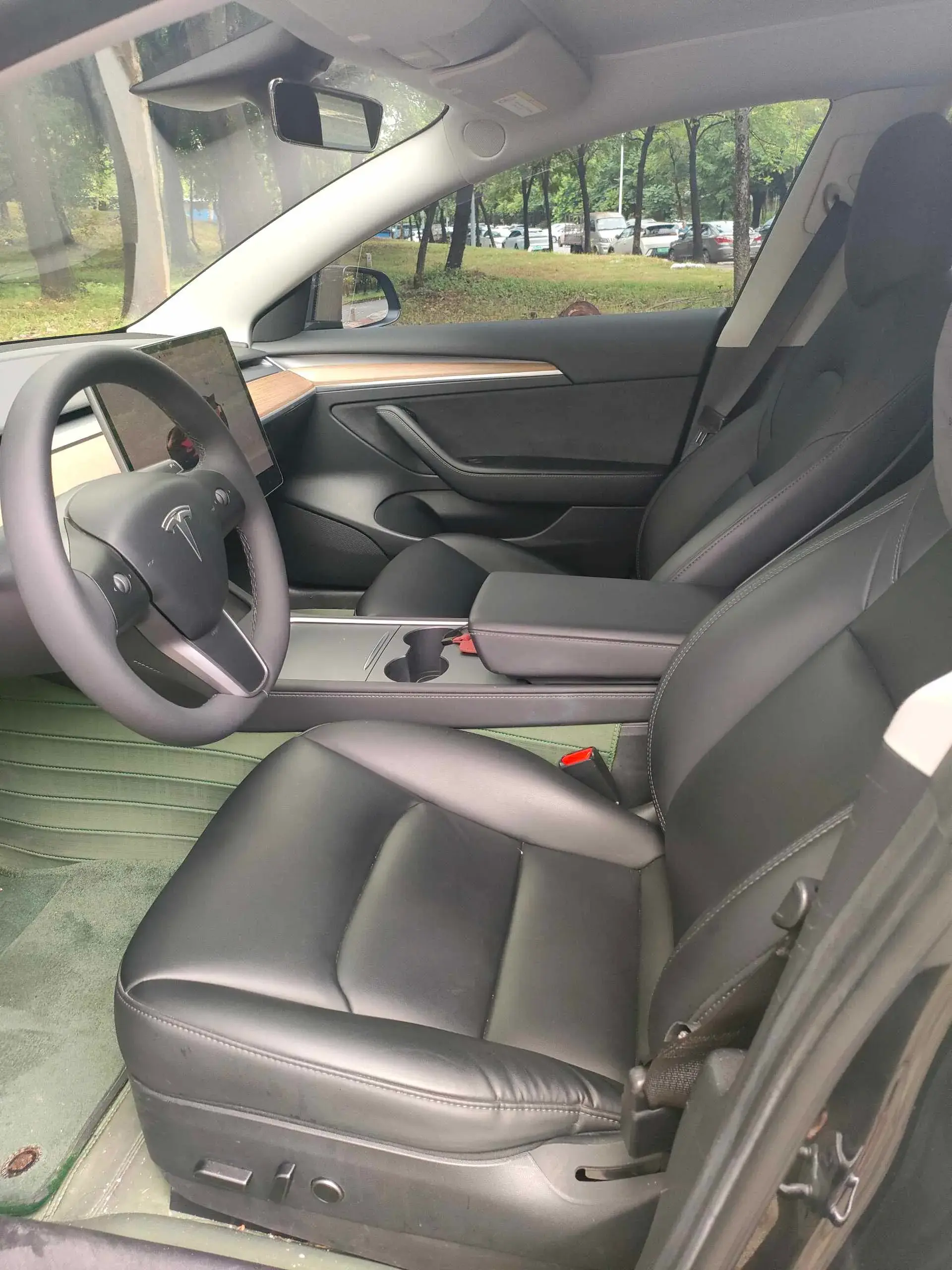 2022 TESLA MODEL thumbnail 4