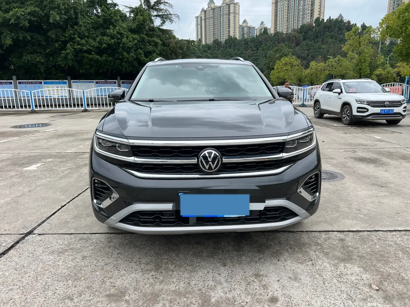 2022 VOLKSWAGEN TALAGON thumbnail 2