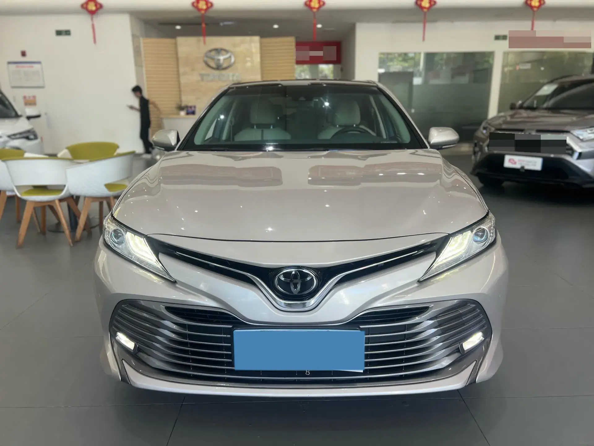 2019 TOYOTA CAMRY thumbnail 2