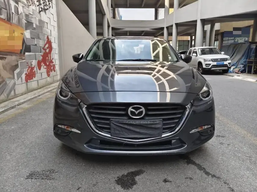 2017 MAZDA 3 thumbnail 2
