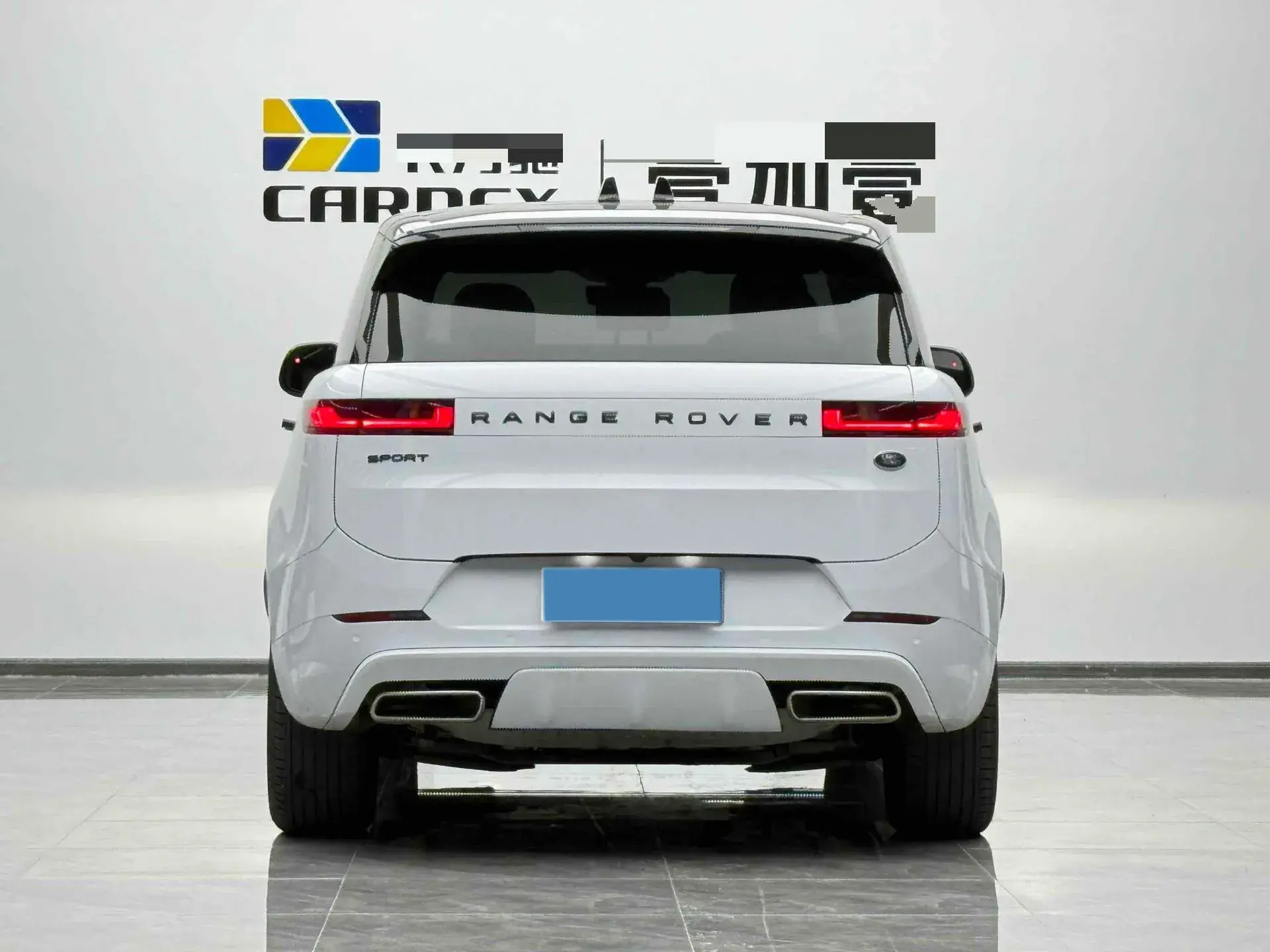 2024 LAND ROVER thumbnail 2