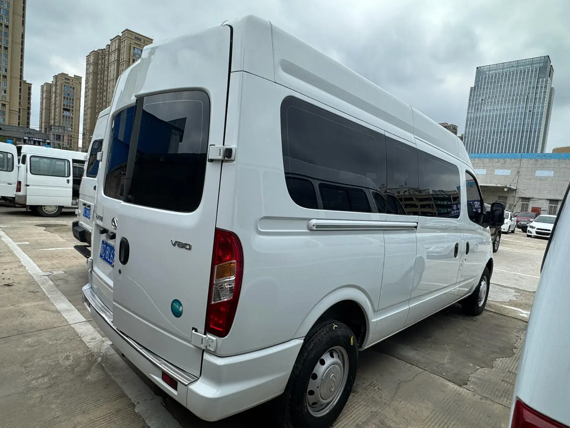 2023 MAXUS XINTU thumbnail 2