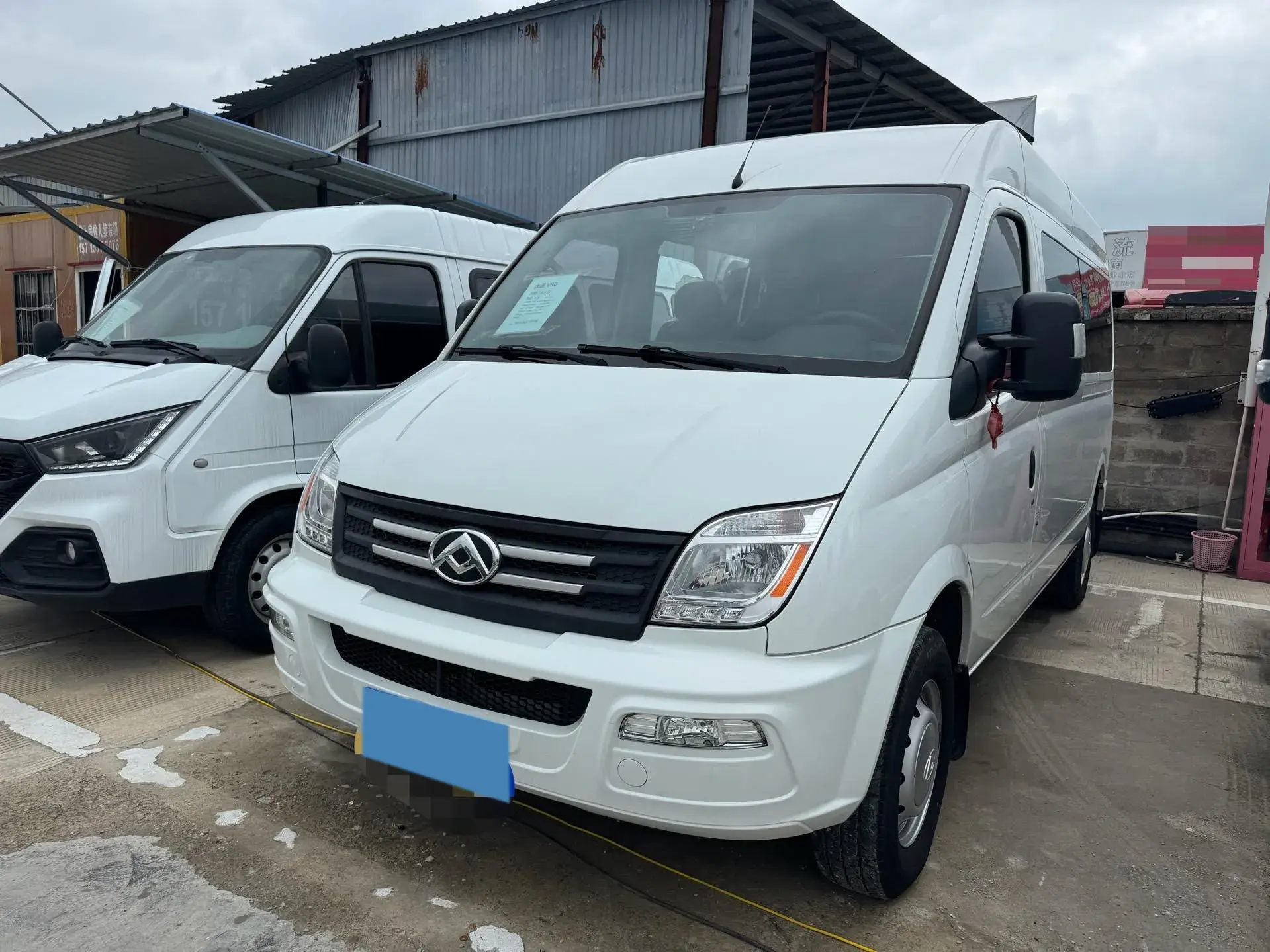 2023 MAXUS XINTU view 1